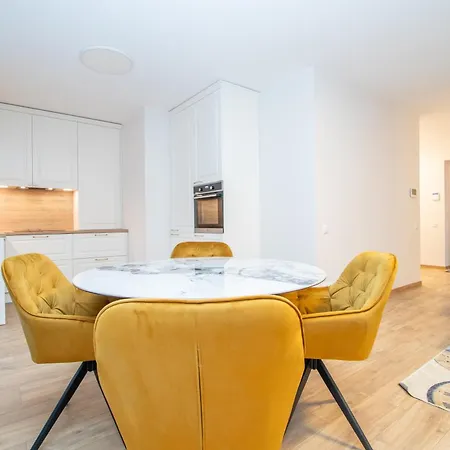 Newly Built With Parking, By Cohost Klaipėda