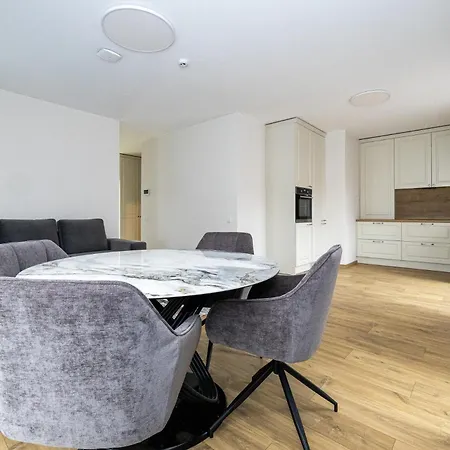 Appartement Newly Built With Parking, By Cohost