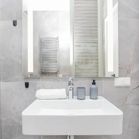 Newly Built With Parking, By Cohost