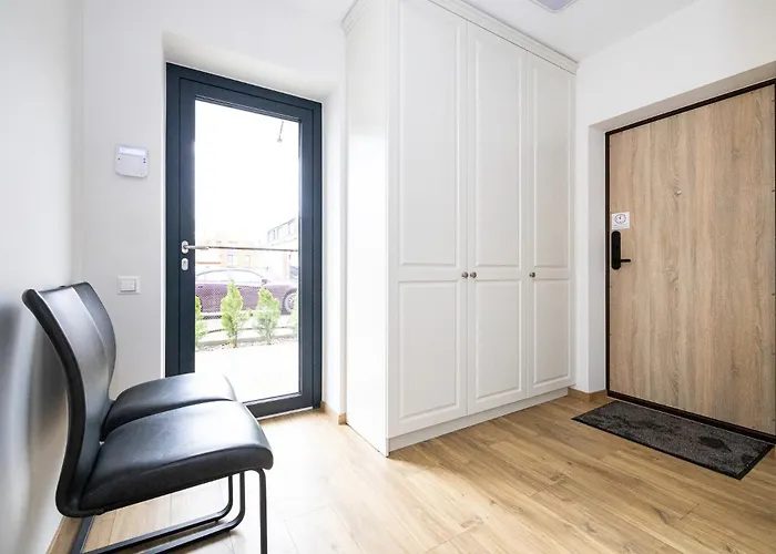 Διαμέρισμα Newly Built With Parking, By Cohost