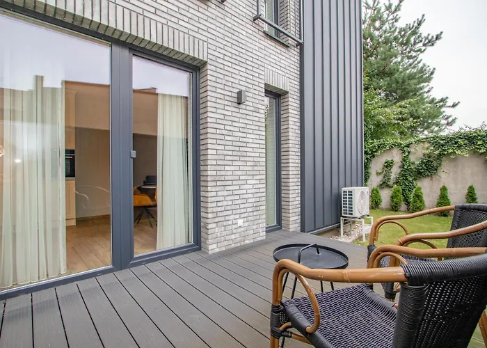 Διαμέρισμα Newly Built With Parking, By Cohost Κλαϊπέντα