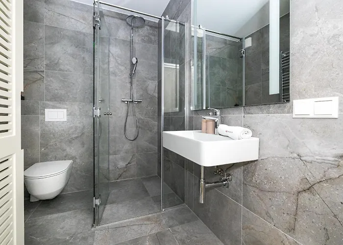 Διαμέρισμα Newly Built With Parking, By Cohost